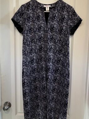 Leggiadro Black & White Textured Midi Shift Dress